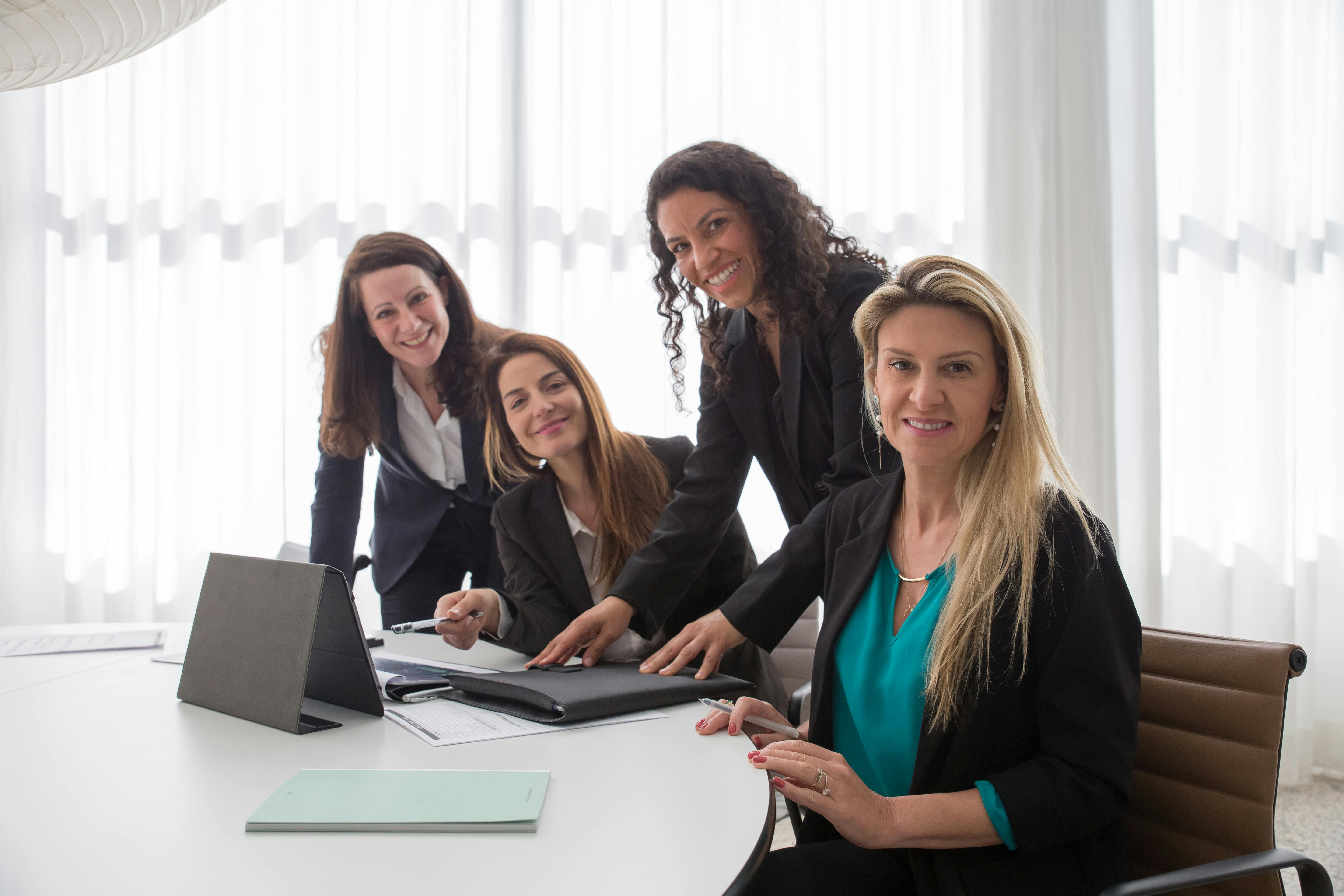 Professional HR consulting support
